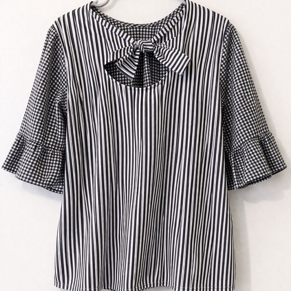 New Blouse Black White Top Bow Ruffle Sleeve Striped Gingham Blouse M NWOT - Picture 6 of 6